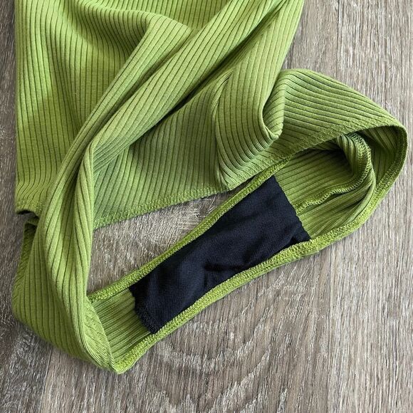 Reformation High Neck Ribbed Sleeveless Bodysuit Green - Size: XS - Picture 4 of 7